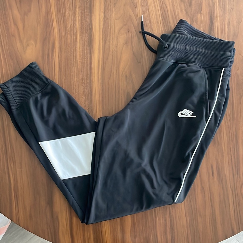 Nike sweatpants-barely worn